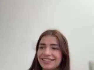Lunabum  live sex cam