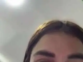 Lunabum  live sex cam