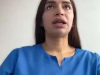 Lunabum  live sex cam