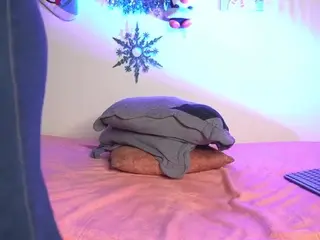 Pocahotass-11  live sex cam