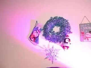 Pocahotass-11  live sex cam