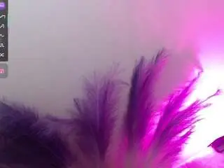 Queen-rousse  live sex cam