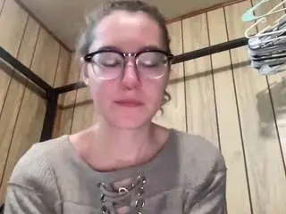 Roxiechanel  live sex cam