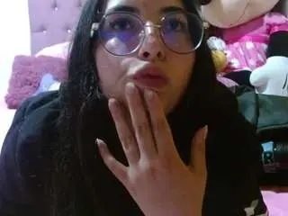 Sophiieelee  live sex cam