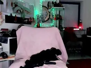 2bigass4-u  live sex cam