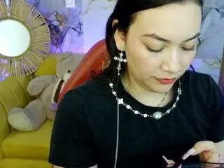 Aliss-m  live sex cam