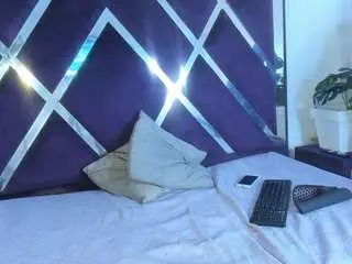 Maymaireasm  live sex cam