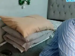 Melowd2  live sex cam
