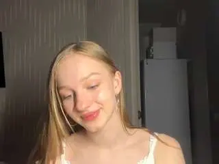 Tanishamehdi  live sex cam
