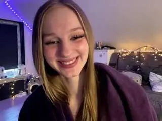 Tanishamehdi  live sex cam