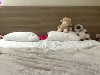 Tanishamehdi  live sex cam
