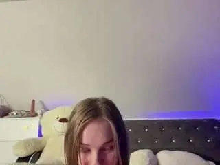 Tanishamehdi  live sex cam