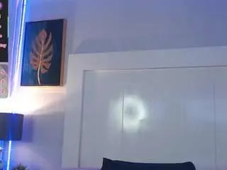 Viiolet-smith  live sex cam