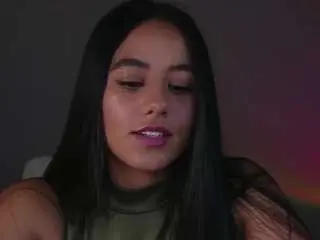 Dafnee-ds  live sex cam