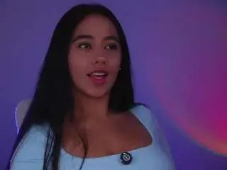 Dafnee-ds  live sex cam