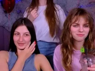 Naya-may  live sex cam