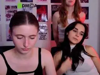 Naya-may  live sex cam