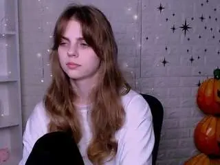 Naya-may  live sex cam