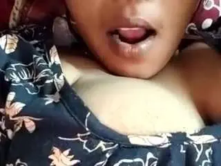 Simranbhabhi  live sex cam