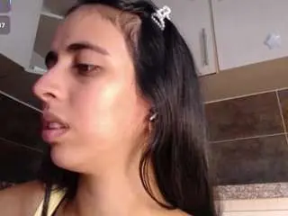 Annaalvarez  live sex cam