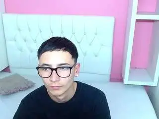 Xcoupleplayxx  live sex cam