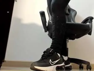 Alma-fenix  live sex cam