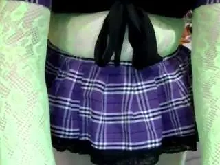 Average-girl  live sex cam