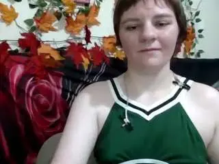 Average-girl  live sex cam