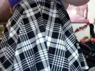 Average-girl  live sex cam