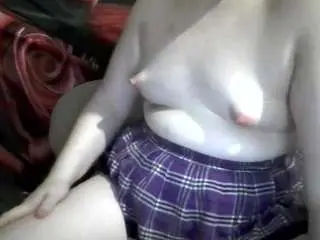 Average-girl  live sex cam