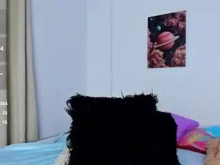 Hailey-hadid  live sex cam