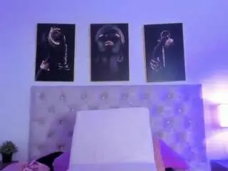 Hailey-hadid  live sex cam