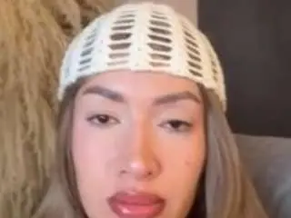 Itzagamma  live sex cam