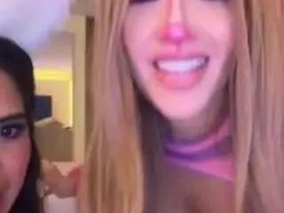 Itzagamma  live sex cam