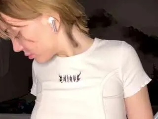 Loreneevanchyk  live sex cam