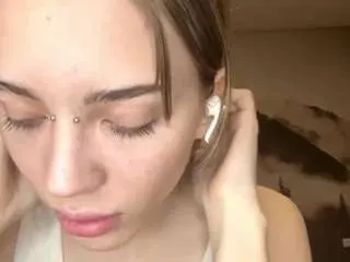 Loreneevanchyk  live sex cam