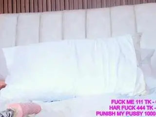 Ashleyy-23  live sex cam