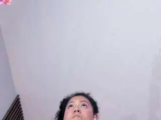 Ashleyy-23  live sex cam