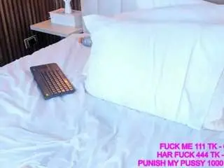 Ashleyy-23  live sex cam