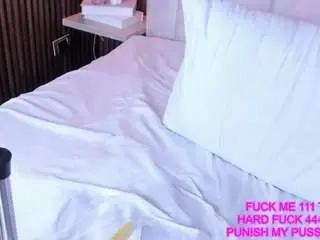 Ashleyy-23  live sex cam