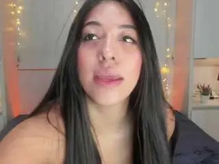 Hannyk  live sex cam