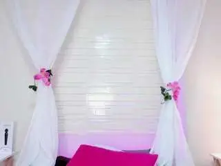 Hannyk  live sex cam