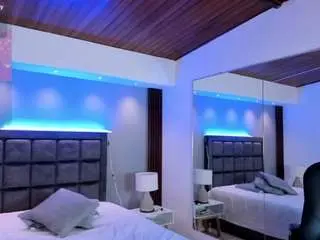 Victoria-mooree  live sex cam