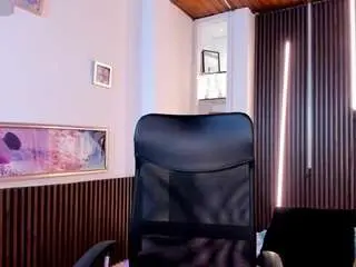 Victoria-mooree  live sex cam