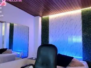 Victoria-mooree  live sex cam