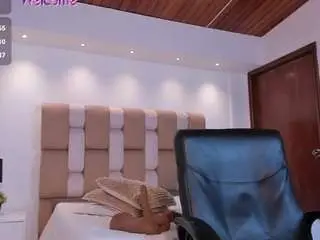 Victoria-mooree  live sex cam