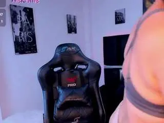Victoria-mooree  live sex cam