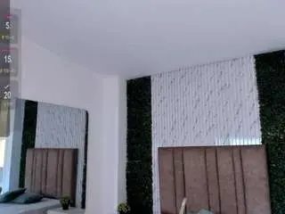 Victoria-mooree  live sex cam