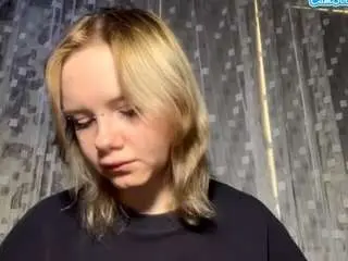 Alannamccrudden  live sex cam