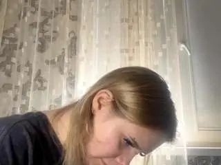 Alannamccrudden  live sex cam